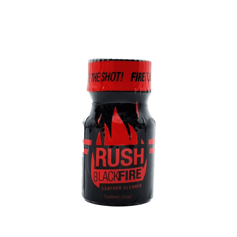 Frasco limpiador de cuero Rush Black Fire Poppers 10ml, con un atrevido diseño en negro y rojo con gráficos de llamas, que destacan sobre un fondo blanco.