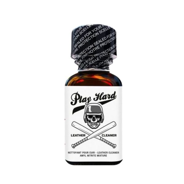 Poppers play hard 25ml – Hardcore aroma s drsným designem; silný poppers pro zkušené uživatele hledající intenzivní pocity.